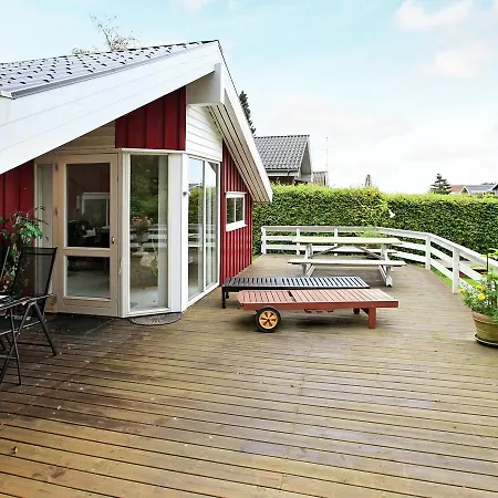 Three-bedroom Holiday In Bjert 3 بيت للعطل Sønder Bjert